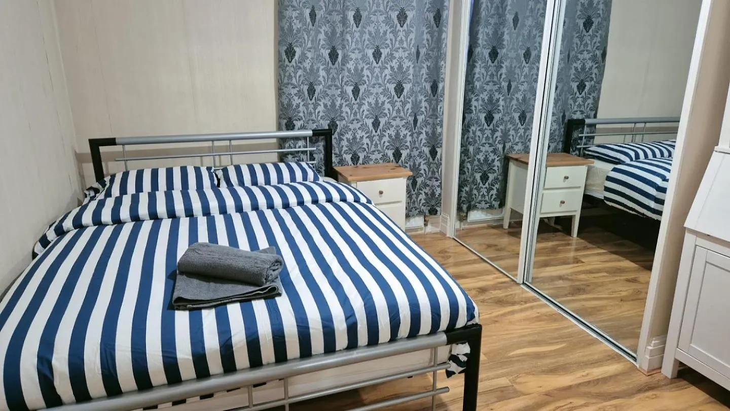 Homestay Baraka Altmore London United Kingdom